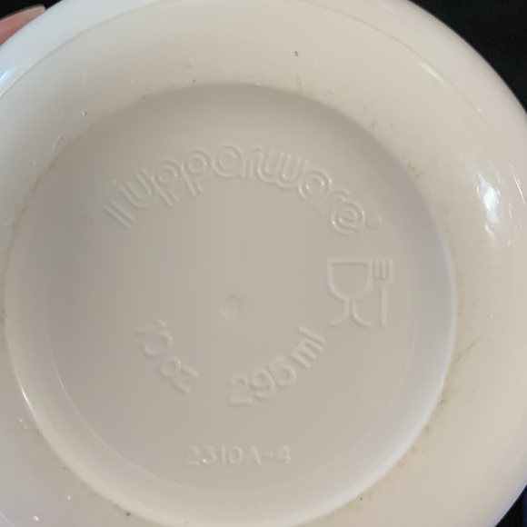 Vintage  Tupperware White with Blue Lids Sugar Bowl & Creamer Set With Snap Lids - Picture 8 of 10